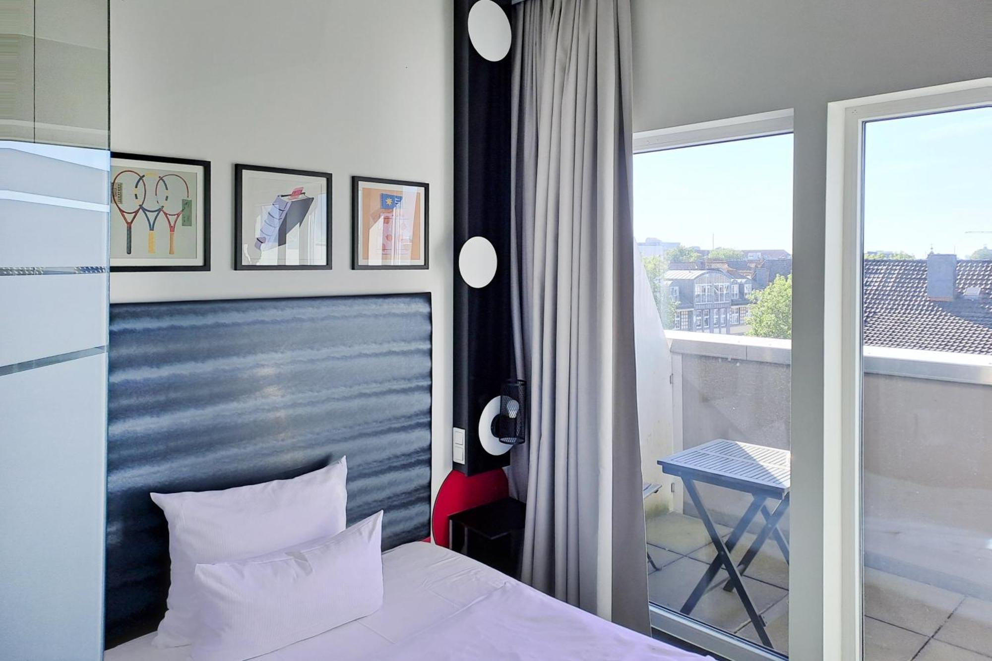 Garner Hotel Bremen City By Ihg Exterior photo